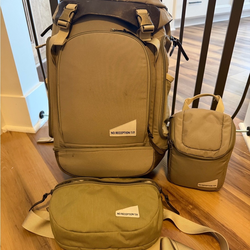 No reception club getaway bag